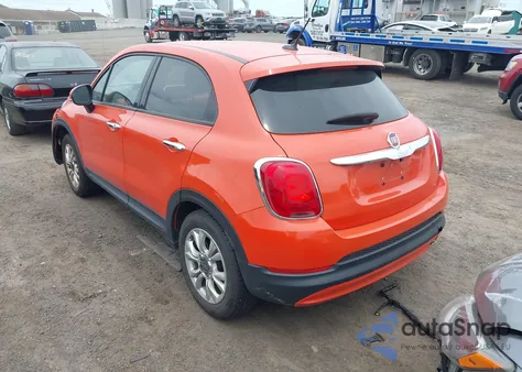 2016 Fiat 500X Easy из США, поврежденный, VIN ZFBCFYBT9GP350104